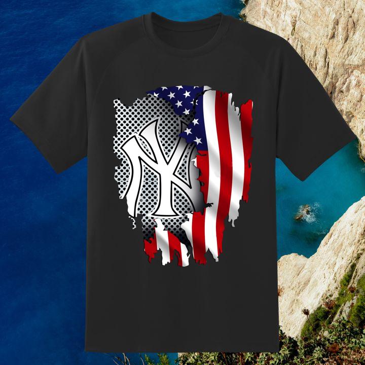 New York Yankees And American Flag T-Shirt
