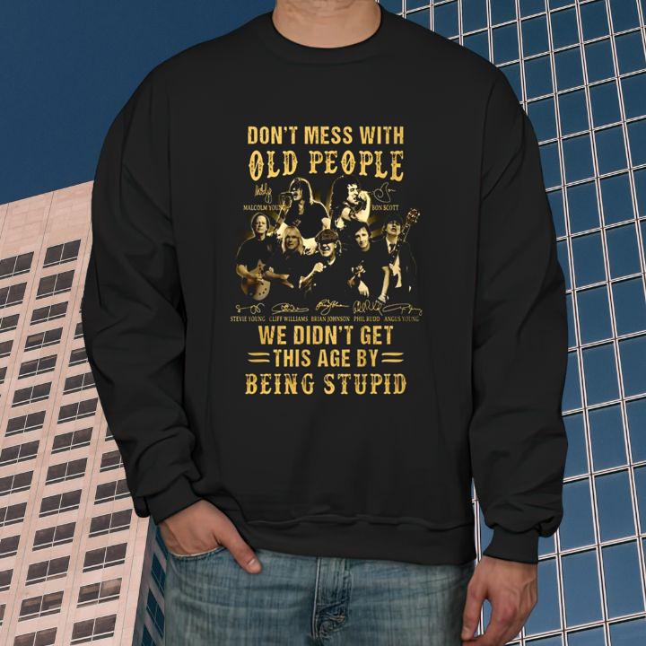 Sweatshirt Sweatshirt