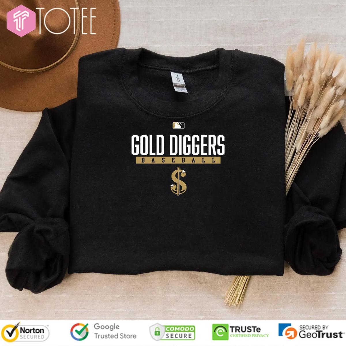 Gold Diggers Performance Baseball sweatshirt